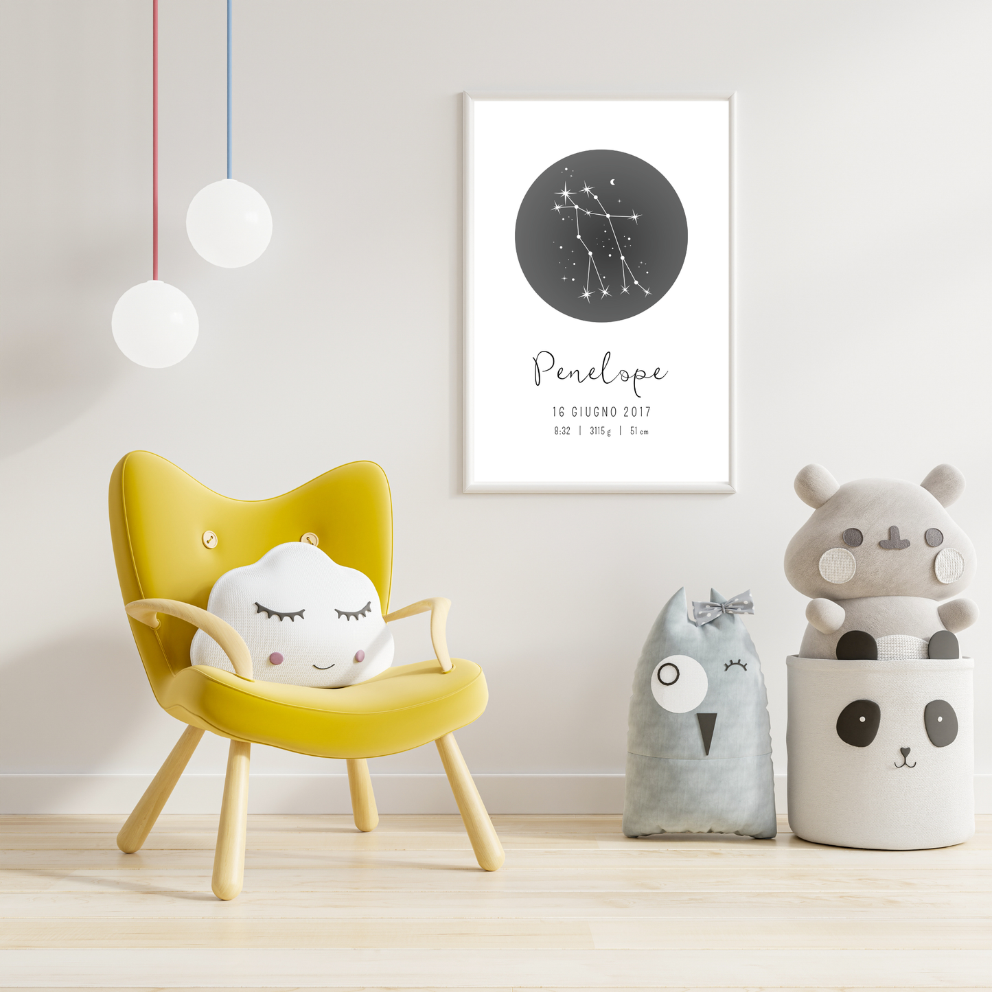 Cameretta con parete toni naturali con appesa grafica stampabile STARLIGHT MEMORIES personalizzabile con i dati di nascita del bambino, incorniciata.