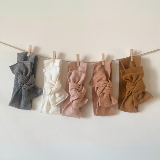 Fasce per capelli in jersey di cotone 100% colore caramel nelle 5 varianti colore disponibili.
